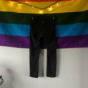 Black Wunder Under Crop Lulus